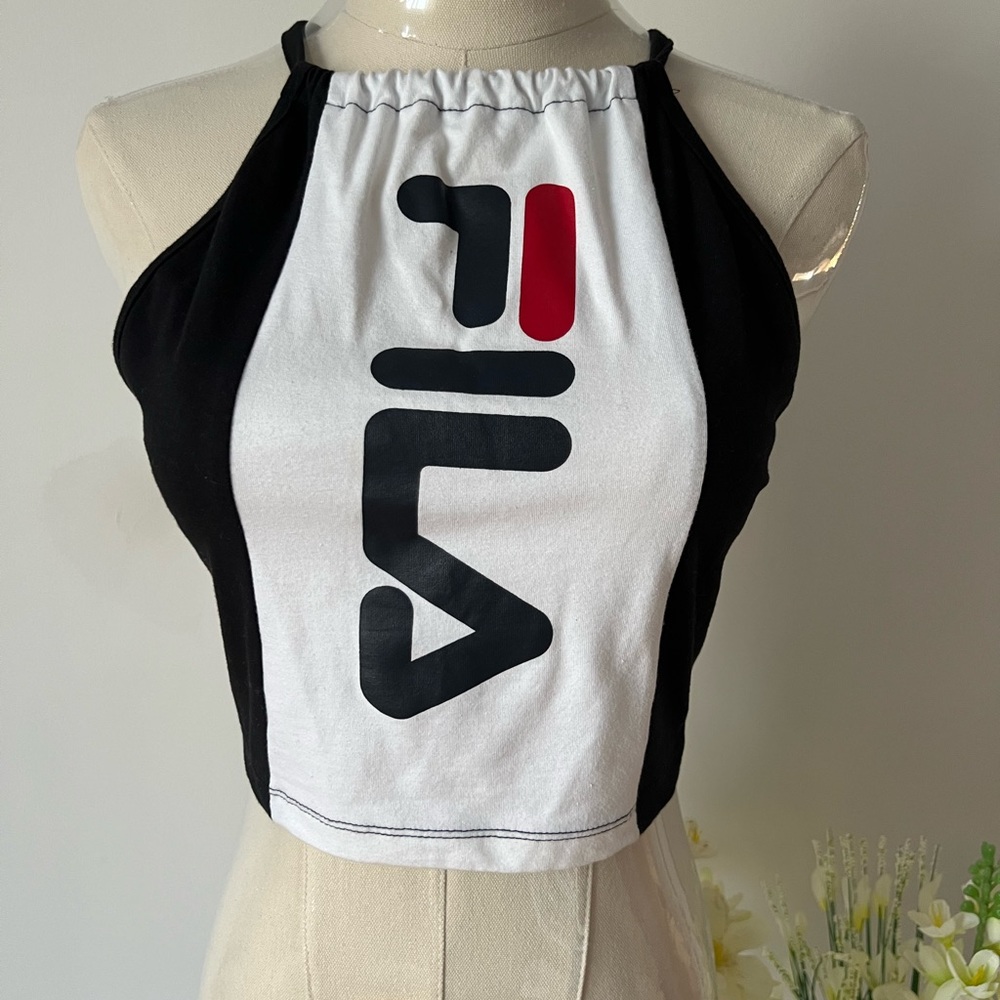 FILA Women’s crop top in black and white. Size Small